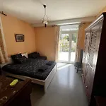 Yantet - Conciergerieland